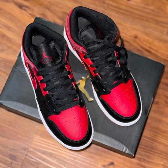 Jordan Sneakers in Red and Black - Picture 2 of 7